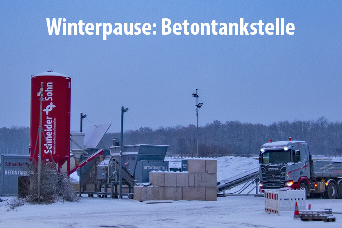 Schneider_und_Sohn_Winterpause_Betontankstelle