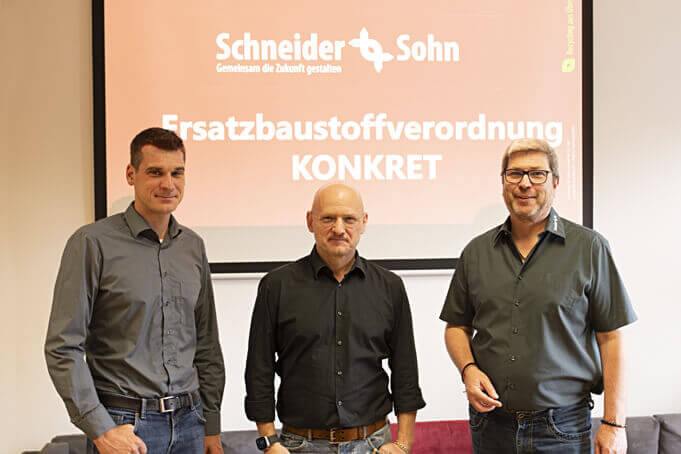 Schulung EBV mit Christian Schneider, Jan Herrmann von IBE GmbH, Matthias Götz, v.l.